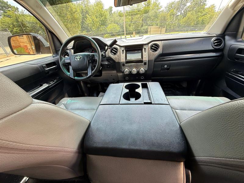 2016 Toyota Tundra VIN 5TFRM5F14GX099481 COPART salvage auction — MINOR DENT/SCRATCHES, OK - CERTIFICATE OF TITLE (P), sold $4,550 on 2026-07-27 (photo 9)
