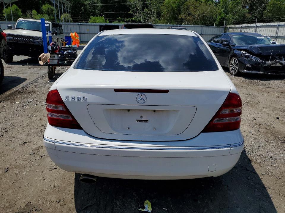 2006 Mercedes-benz C-klasse VIN WDBRF52H06A856311 COPART salvage auction — MINOR DENT/SCRATCHES, Ga - Certificate Of Title, sold $225 on 2026-07-20 (photo 6)