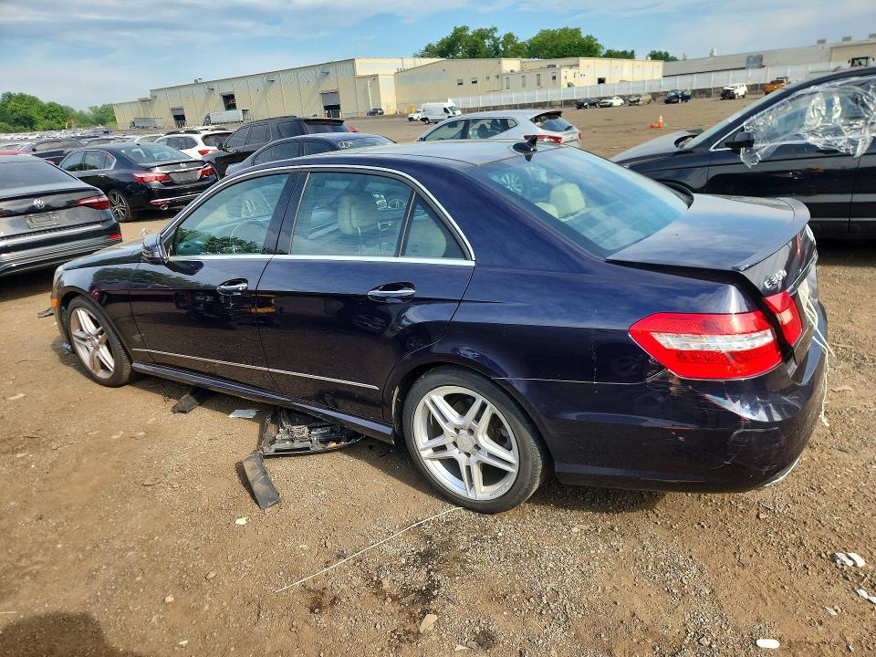 2011 Mercedes-benz E-class VIN WDDHF8HB5BA368277 COPART salvage auction — REAR END, CT - CERT OF TITLE-SALVAGE, sold $700 on 2026-07-24 (photo 2)