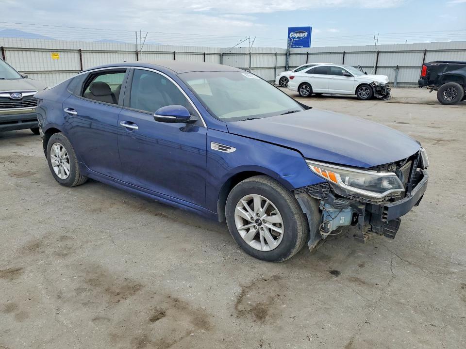 2017 Kia Optima VIN 5XXGT4L32HG149653 COPART salvage auction — FRONT END, CA - SALVAGE CERTIFICATE, sold $1,150 on 2026-07-31 (photo 4)