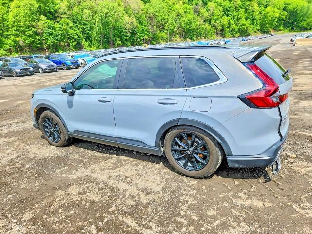 2025 Honda Cr-v VIN 7FARS6H89SE070975 COPART salvage auction — INTERIOR BURN, NJ - CERT OF TITLE-SALVAGE (P), sold $15,500 on 2026-07-23 (photo 2)