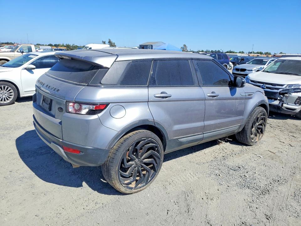 2013 Land rover RANGE ROVER VIN SALVP2BG0DH809280 COPART salvage auction — MINOR DENT/SCRATCHES, Ca - Dis/Dlr/Exp Only Clean Title, sold $1,800 on 2026-07-30 (photo 3)