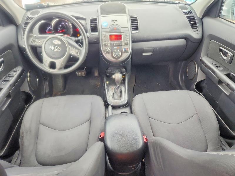 2011 Kia Soul VIN KNDJT2A25B7720024 COPART salvage auction — REAR END, Tx - Salvage Vehicle Title, sold $650 on 2026-07-27 (photo 8)