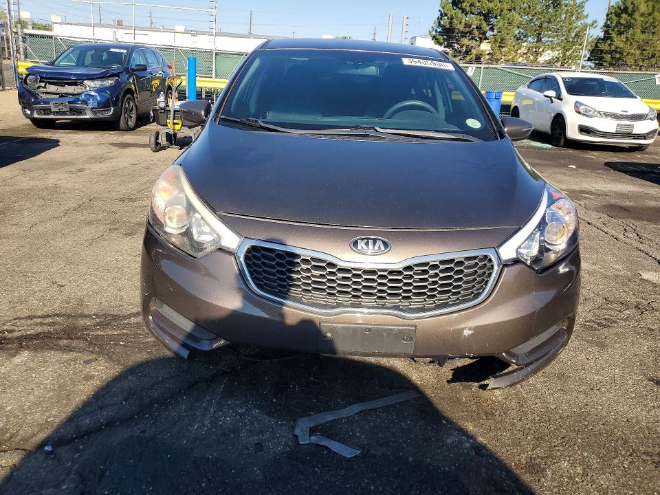 2015 Kia Forte VIN KNAFX4A61F5345515 COPART salvage auction — FRONT END, Co - Public - Salvage Title, sold $350 on 2026-07-28 (photo 5)