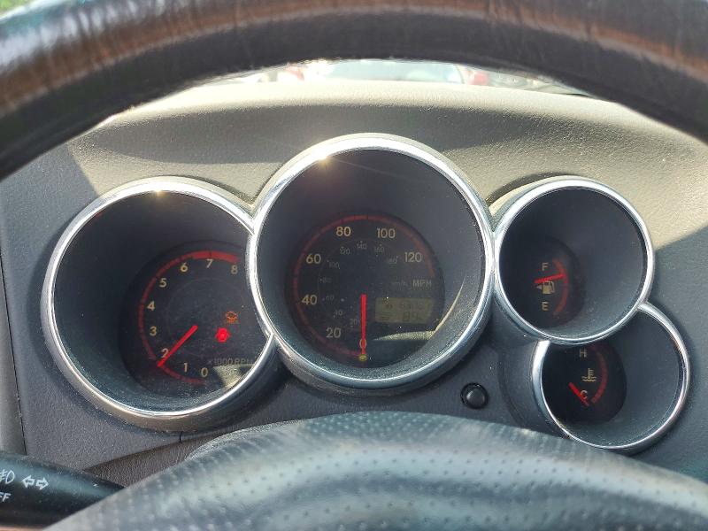 2004 Pontiac Vibe VIN 5Y2SL62844Z432467 COPART salvage auction — MINOR DENT/SCRATCHES, Nj - Cert Of Title W/Salvage Histor, sold $900 on 2026-07-16 (photo 9)