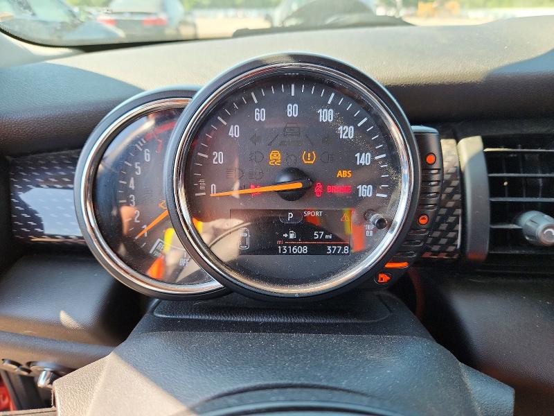 2015 Mini Cooper VIN WMWXP7C50F2A37203 COPART salvage auction — SIDE, Ma - Cert Of Title-Reconstrctd Coll, sold $825 on 2026-08-19 (photo 9)
