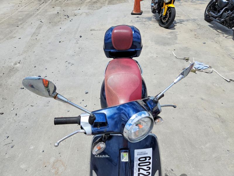 2015 Vespa Primavera VIN ZAPC536B4F5100184 COPART salvage auction — MINOR DENT/SCRATCHES, Fl - Certificate Of Title, sold $375 on 2026-07-27 (photo 5)