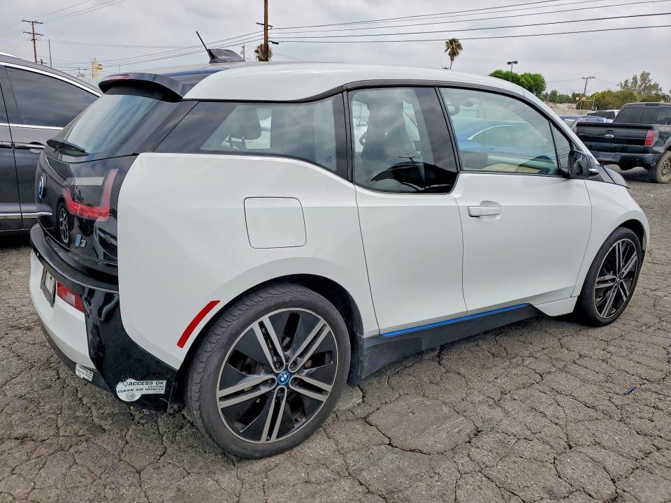 2016 BMW I3 VIN WBY1Z2C53GV556683 COPART salvage auction — NORMAL WEAR, FL - DIS/DLR/EXP ONLY CLEAN TITLE, sold $4,450 on 2026-07-16 (photo 3)