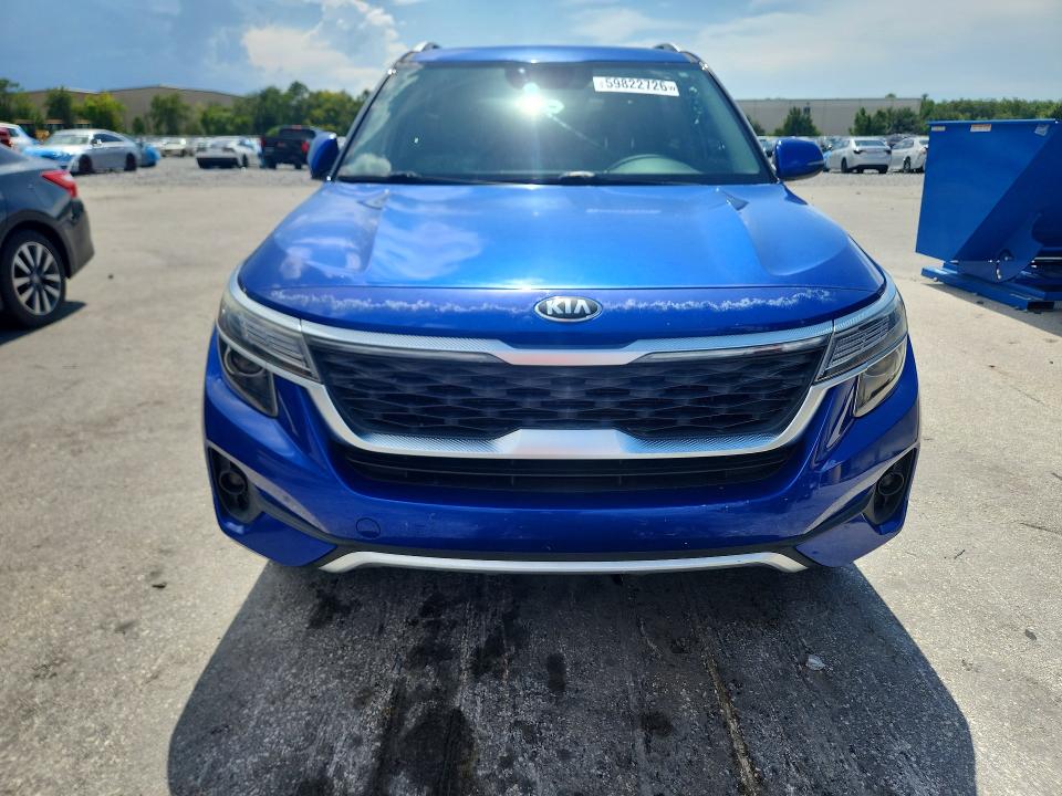 2021 Kia Seltos VIN KNDERCAA8M7088328 COPART salvage auction — MINOR DENT/SCRATCHES, FL - CERTIFICATE OF TITLE, sold $5,500 on 2026-07-14 (photo 5)