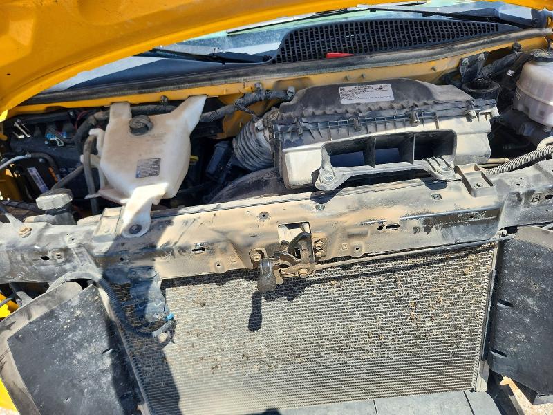 2022 Gmc Savana VIN 7GZ37TC76NN002562 COPART salvage auction — FRONT END, Az - Cert Of Title - Salvage, sold $225 on 2026-07-29 (photo 7)