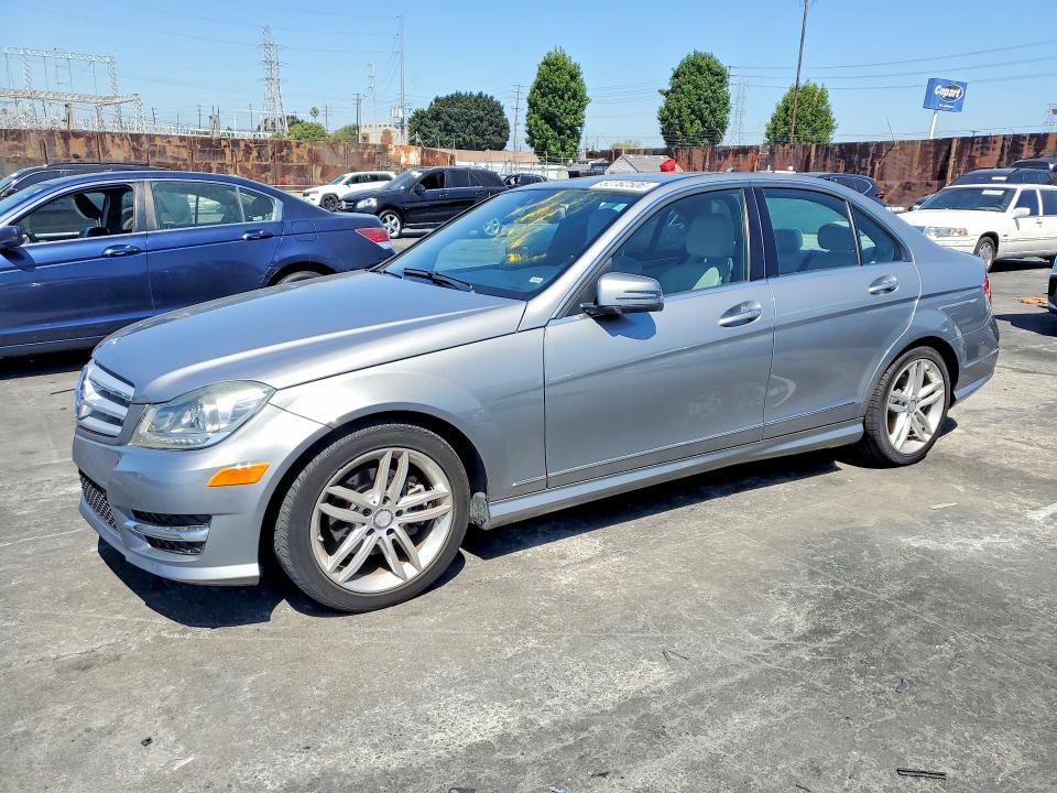 2014 Mercedes-benz C-klasse VIN WDDGF4HB0EA965961 COPART salvage auction — NORMAL WEAR, Ca - Salvage Certificate, sold $3,650 on 2026-08-14 (photo 1)