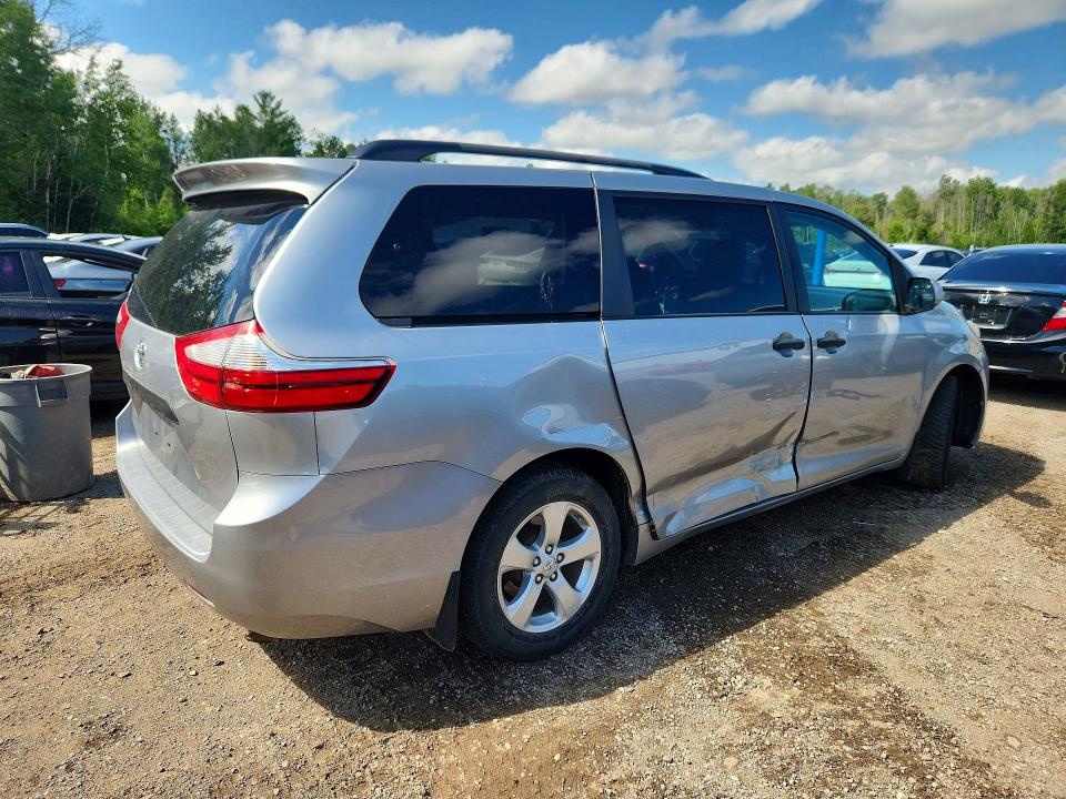 2016 Toyota Sienna VIN 5TDZK3DC7GS714125 COPART salvage auction — SIDE, ON - PERMIT NO BRAND - UNFIT, sold $1,100 on 2026-07-30 (photo 3)