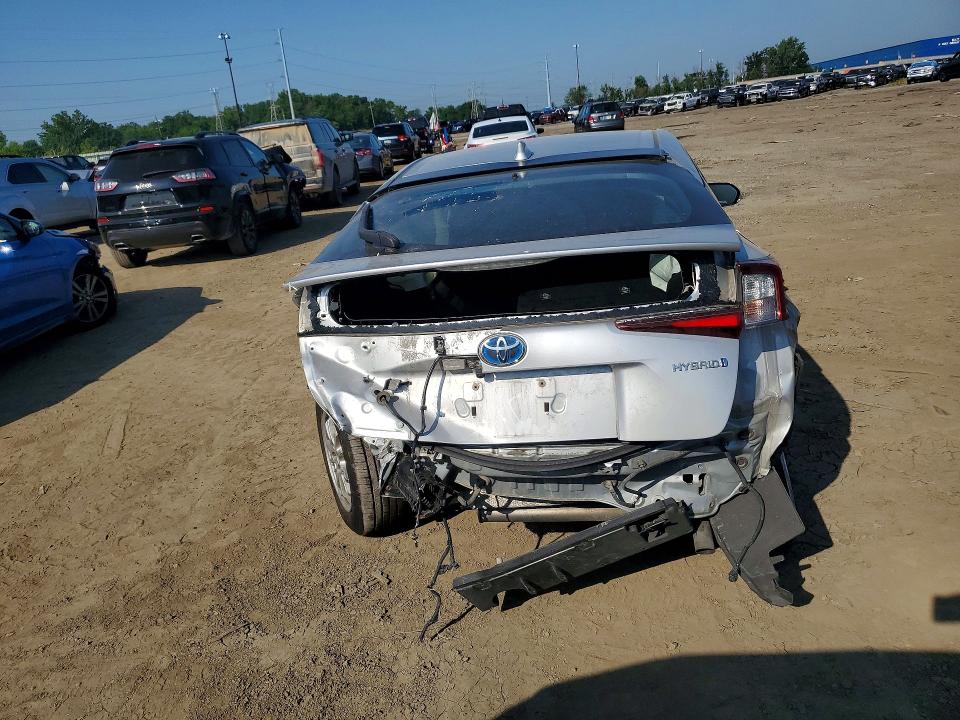 2020 Toyota Prius VIN JTDKARFU2L3107977 COPART salvage auction — STRIPPED, Mi - Certificate Of Title, sold $450 on 2026-07-14 (photo 6)