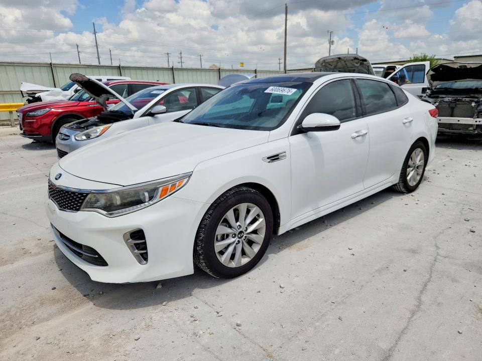2017 Kia Optima VIN 5XXGU4L30HG124070 COPART salvage auction — NORMAL WEAR, Tx - Certificate Of Title, sold $2,000 on 2026-07-31 (photo 1)