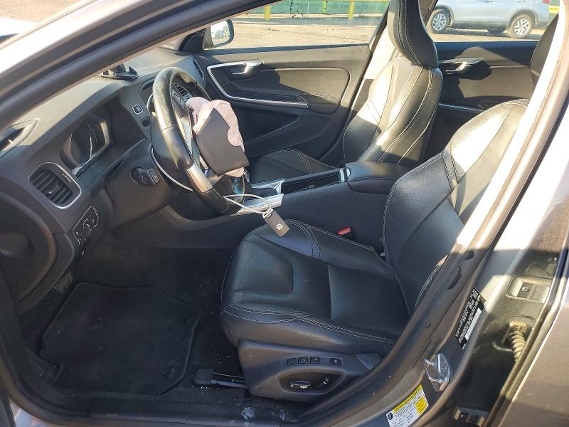 2018 Volvo S60 VIN YV140MTL1J2460637 COPART salvage auction — FRONT END, Co - Dis/Dlr/Exp Only Clean Title, sold $625 on 2026-08-11 (photo 7)