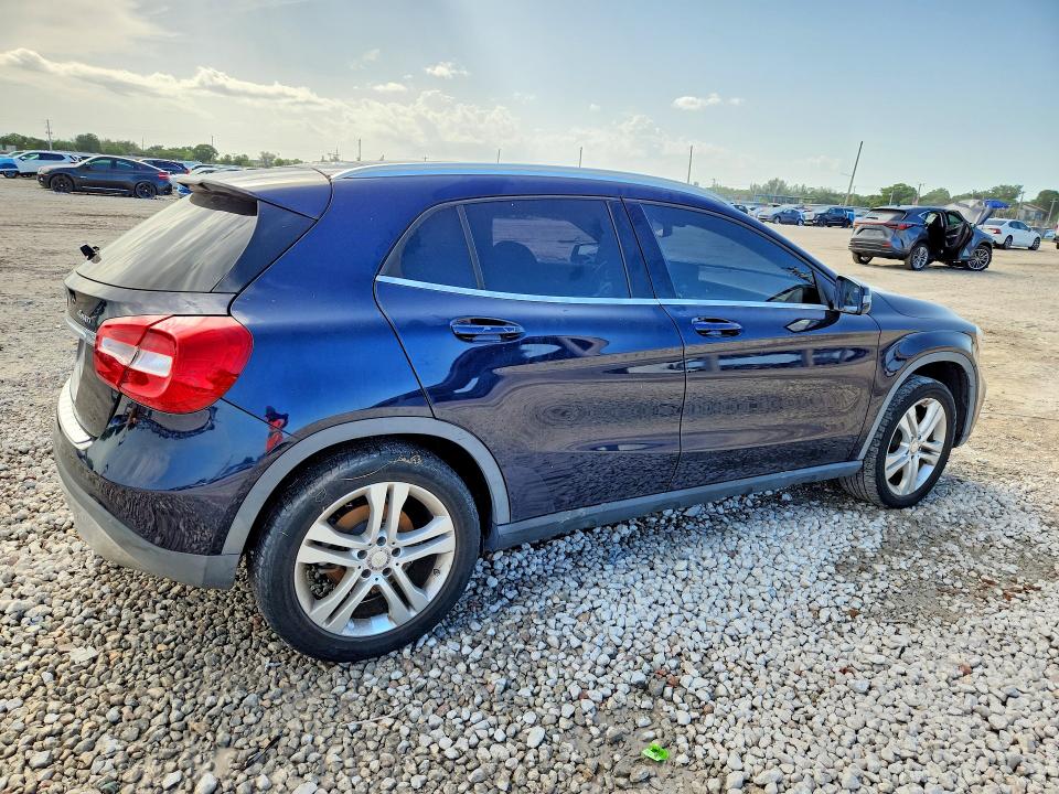 2018 Mercedes-benz Gla-klasse VIN WDCTG4GB3JJ373191 COPART salvage auction — MINOR DENT/SCRATCHES, FL - CERTIFICATE OF TITLE (P), sold $750 on 2026-07-30 (photo 3)
