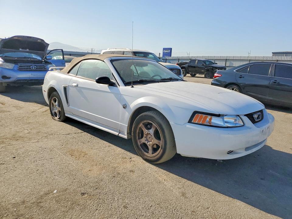 2004 Ford Mustang VIN 1FAFP44494F110208 COPART salvage auction — SIDE, CA - DIS/DLR/EXP ONLY CLEAN TITLE, sold $275 on 2026-07-31 (photo 4)