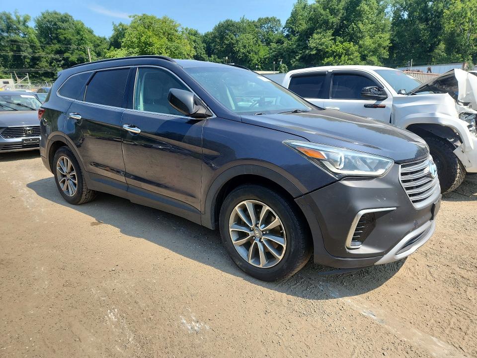 2017 Hyundai Santa fe VIN KM8SM4HF6HU182719 COPART salvage auction — MINOR DENT/SCRATCHES, MD - CERTIFICATE OF TITLE, sold $1,800 on 2026-07-28 (photo 4)