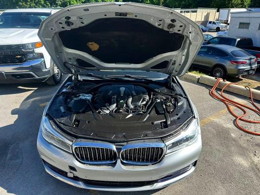 2016 BMW 7er VIN WBA7F2C52GG418042 COPART salvage auction — MINOR DENT/SCRATCHES, In - Certificate Of Title, sold $8,300 on 2026-08-06 (photo 8)
