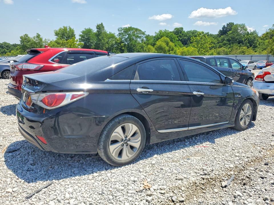 2015 Hyundai VIN KMHEC4A47FA136033 COPART salvage auction — MINOR DENT/SCRATCHES, Ky - Certificate Of Title, sold $275 on 2026-07-31 (photo 3)