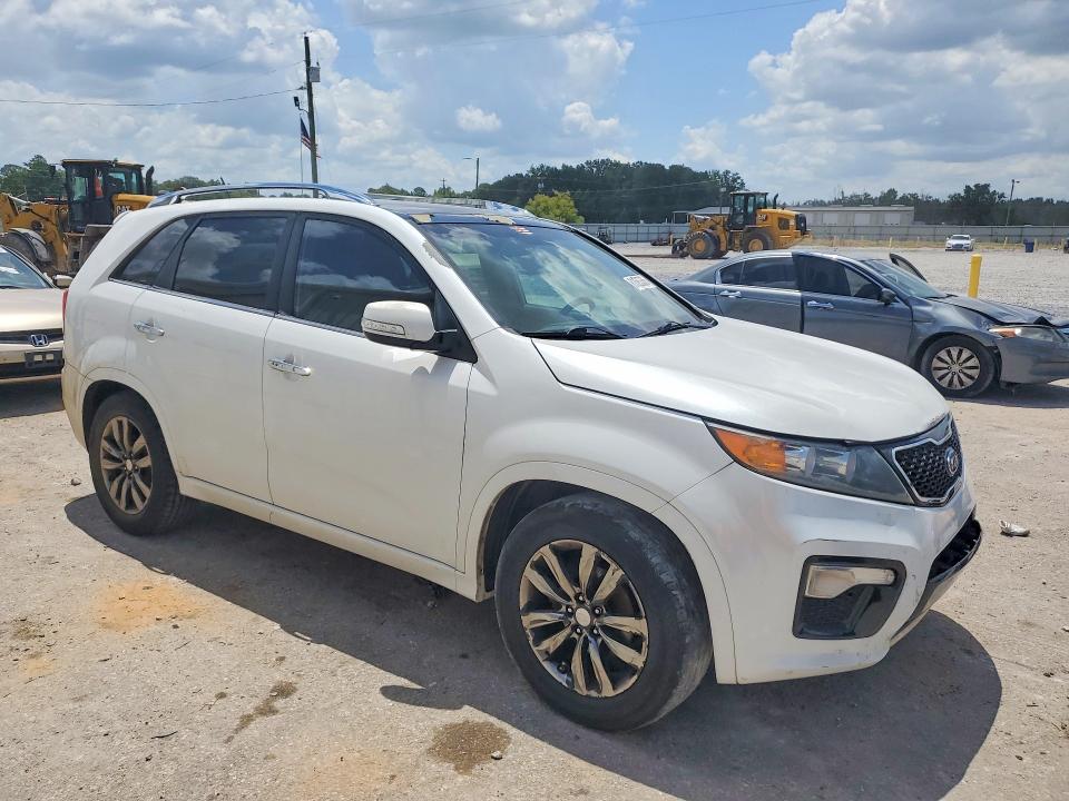 2013 Kia Sorento VIN 5XYKW4A26DG320390 COPART salvage auction — FRONT END, Al - Certificate Of Title, sold $450 on 2026-07-23 (photo 4)