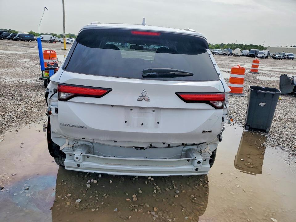 2022 Mitsubishi Outlander VIN JA4J3VA88NZ059405 COPART salvage auction — REAR END, TX - SALVAGE VEHICLE TITLE, sold $4,000 on 2026-07-30 (photo 6)