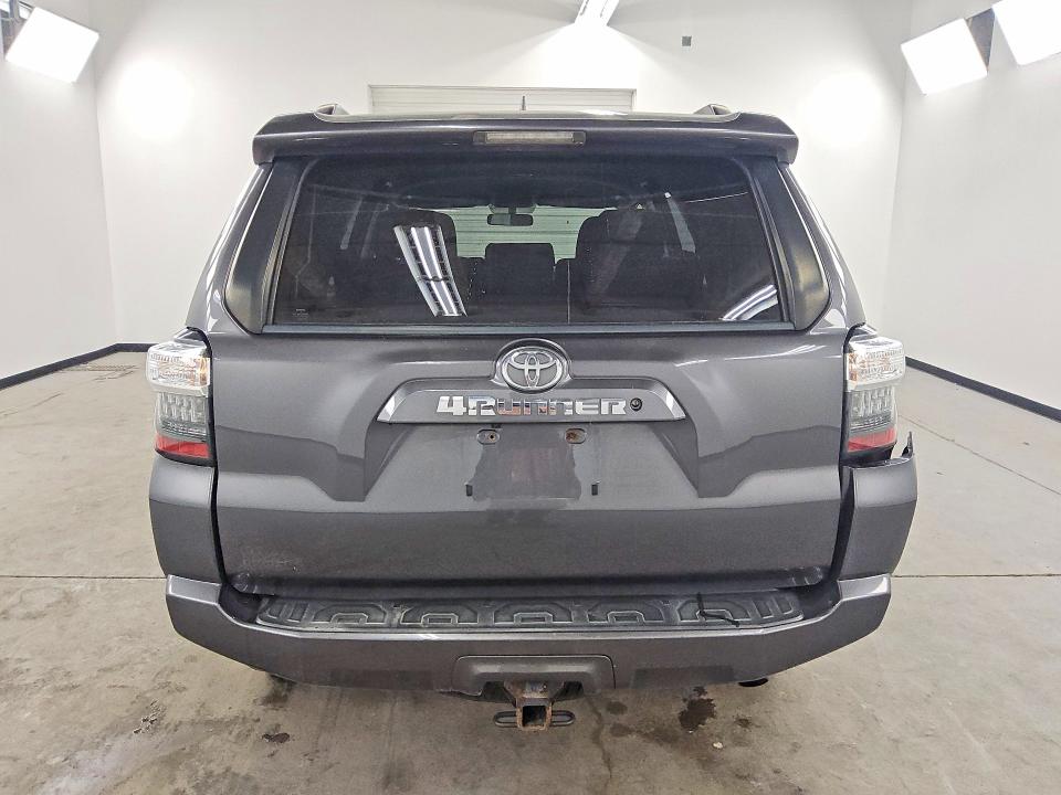 2019 Toyota 4runner VIN JTEBU5JR6K5701120 COPART salvage auction — REAR END, Il - Certificate Of Title, sold $4,150 on 2026-07-28 (photo 6)