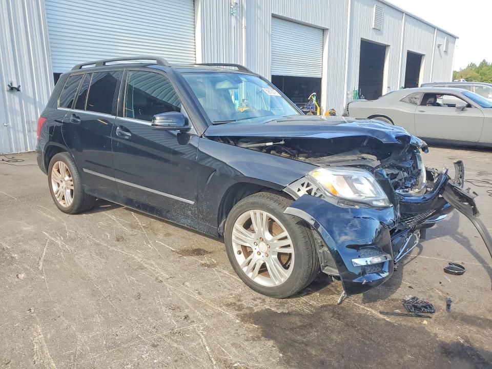 2015 Mercedes-benz Glk-klasse VIN WDCGG5HB8FG347079 COPART salvage auction — FRONT END, Fl - Cert Of Title Slvg Rebuildable, sold $1,900 on 2026-08-17 (photo 4)