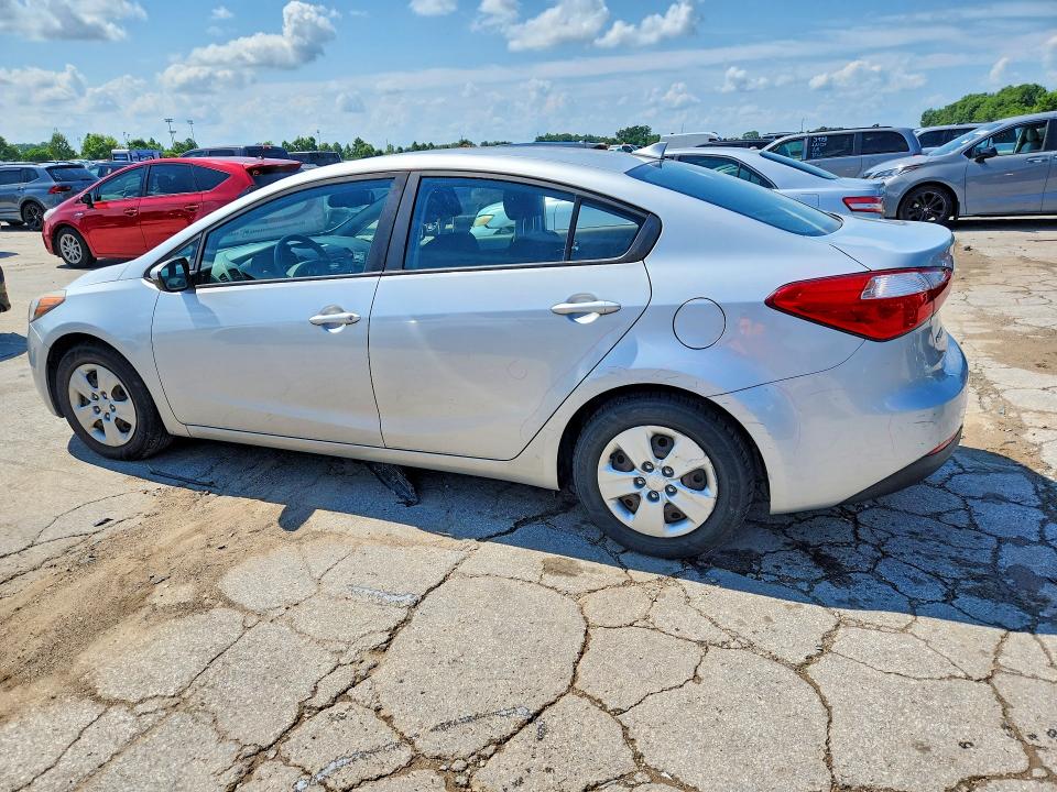 2016 Kia VIN KNAFK4A6XG5577627 COPART salvage auction — VANDALISM, Mo - Salvage Certificate Of Title, sold $900 on 2026-07-28 (photo 2)