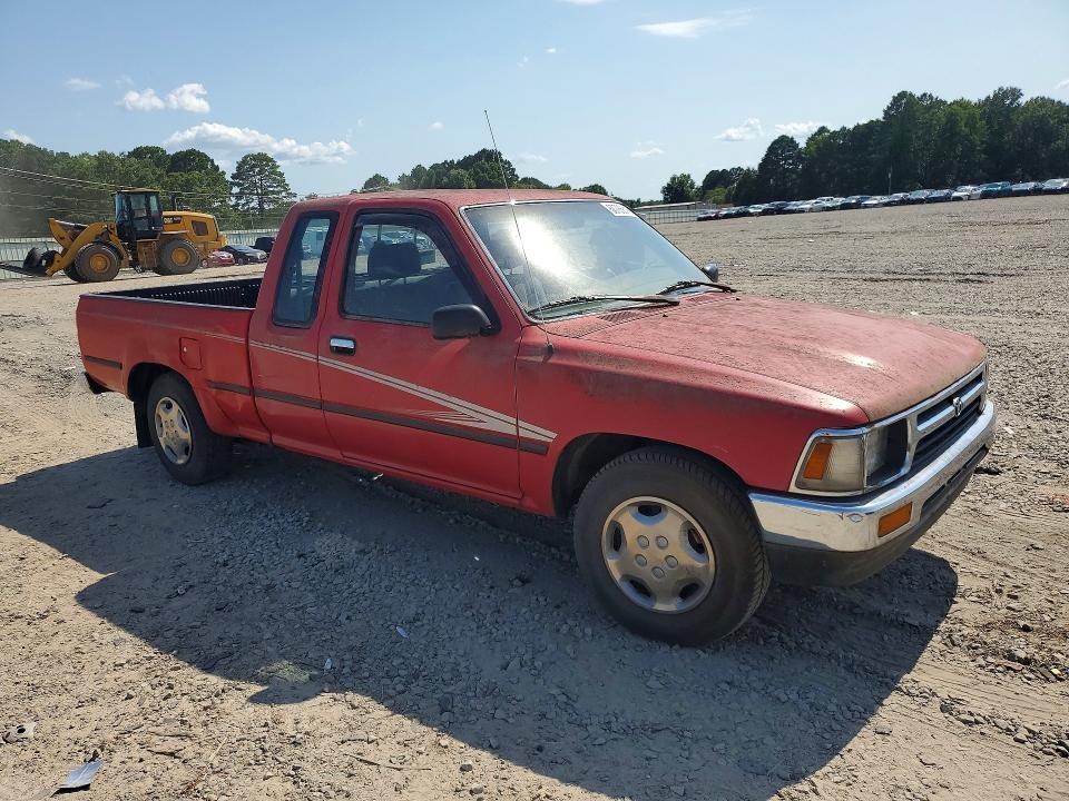 1992 Toyota Pickup VIN JT4RN93P2N5059650 COPART salvage auction — ALL OVER, AR - CERTIFICATE OF TITLE, sold $5,200 on 2026-07-15 (photo 4)