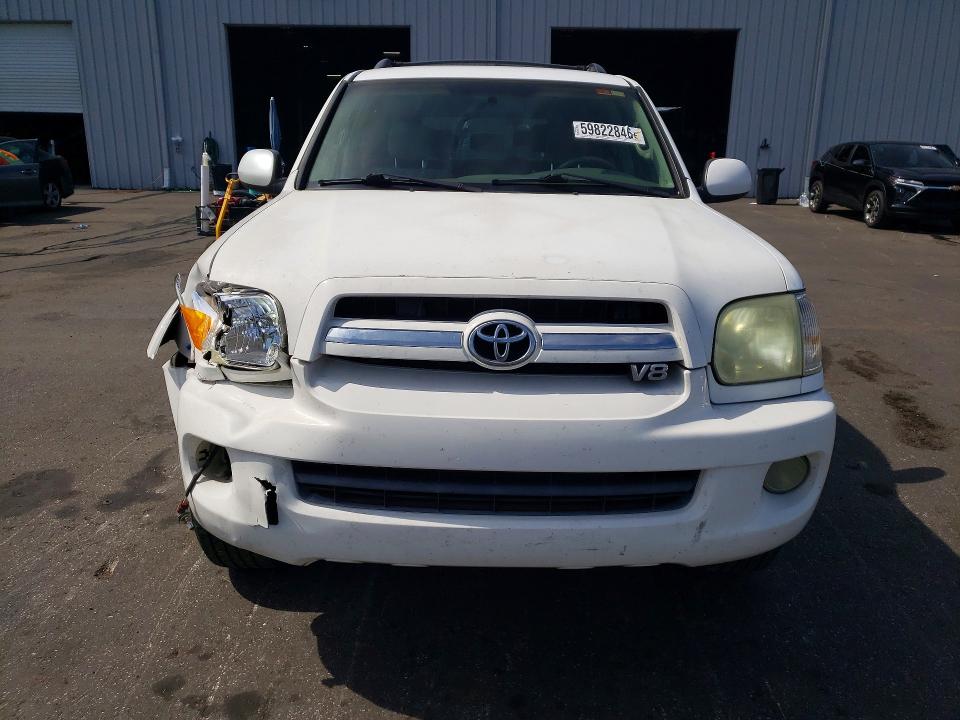 2005 Toyota Sequoia VIN 5TDZT34A85S244776 COPART salvage auction — FRONT END, Fl - Cert Of Title Slvg Rebuildable, sold $100 on 2026-07-27 (photo 5)