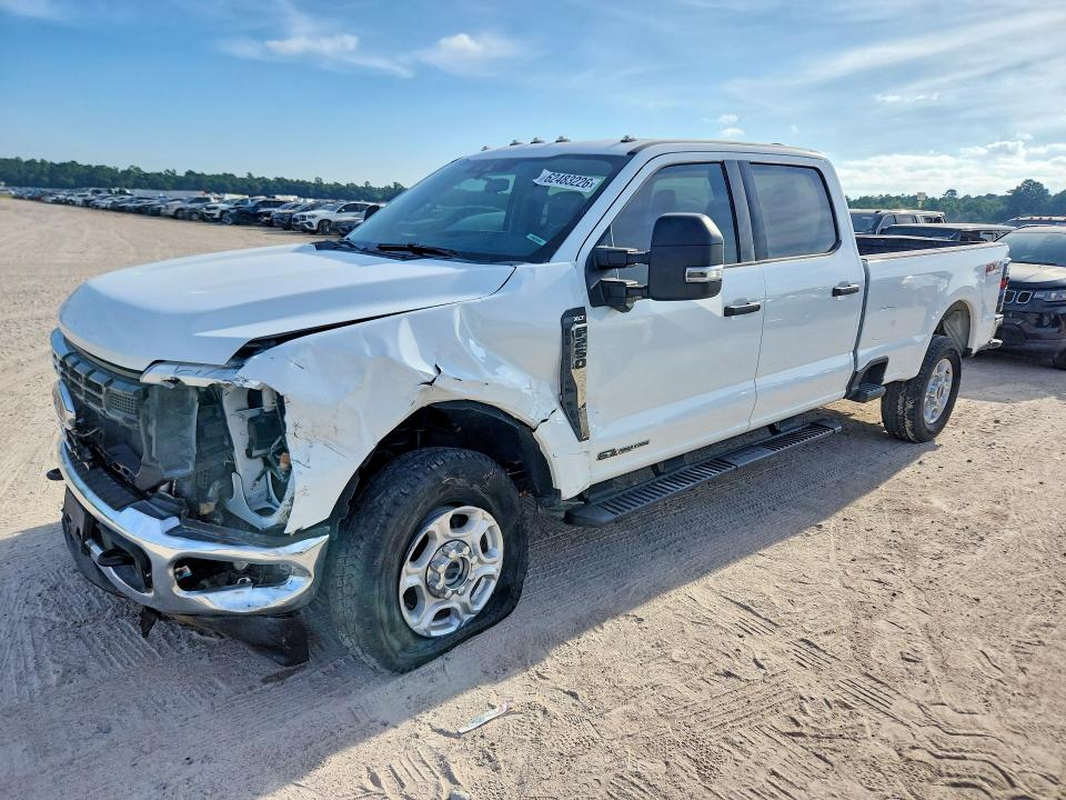 2025 Ford F250 VIN 1FT7W2BT4SEC01437 COPART salvage auction — FRONT END, TX - SALVAGE VEHICLE TITLE, sold $15,000 on 2026-07-28 (photo 1)