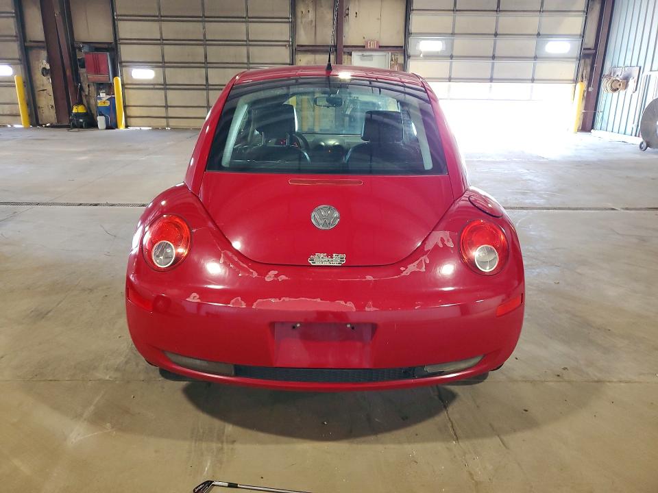 2006 Volkswagen Beetle VIN 3VWRW31C96M416373 COPART salvage auction — MINOR DENT/SCRATCHES, Ia - Certificate Of Title, sold $500 on 2026-07-18 (photo 6)