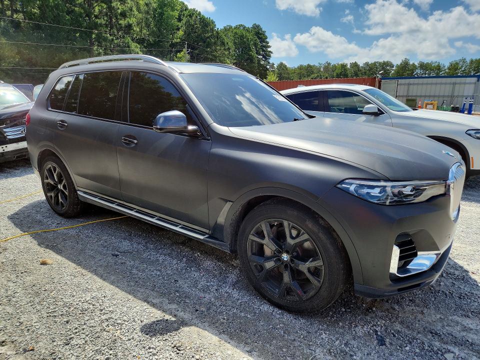 2019 BMW X7 VIN 5UXCX4C53KLS39033 COPART salvage auction — MINOR DENT/SCRATCHES, WV - CERTIFICATE OF TITLE (P), sold $20,800 on 2026-07-28 (photo 4)