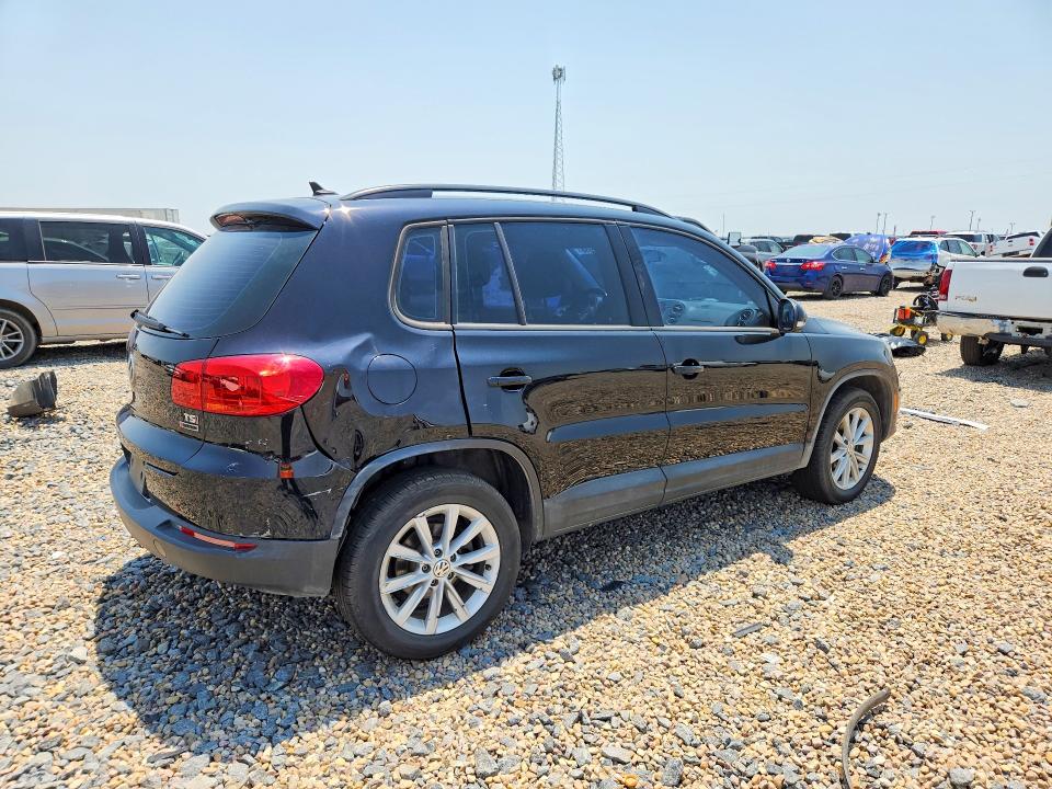 2017 Volkswagen Tiguan VIN WVGBV7AX0HK054845 COPART salvage auction — REAR END, TX - SALVAGE VEHICLE TITLE, sold $1,350 on 2026-08-18 (photo 3)