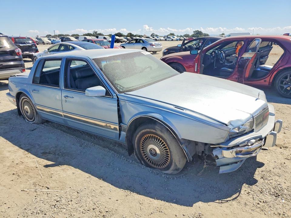 1990 Cadillac Seville VIN 1G6KS5333LU816447 COPART salvage auction — VANDALISM, Ca - Dis/Dlr/Exp Only Clean Title, sold $60 on 2026-07-23 (photo 4)