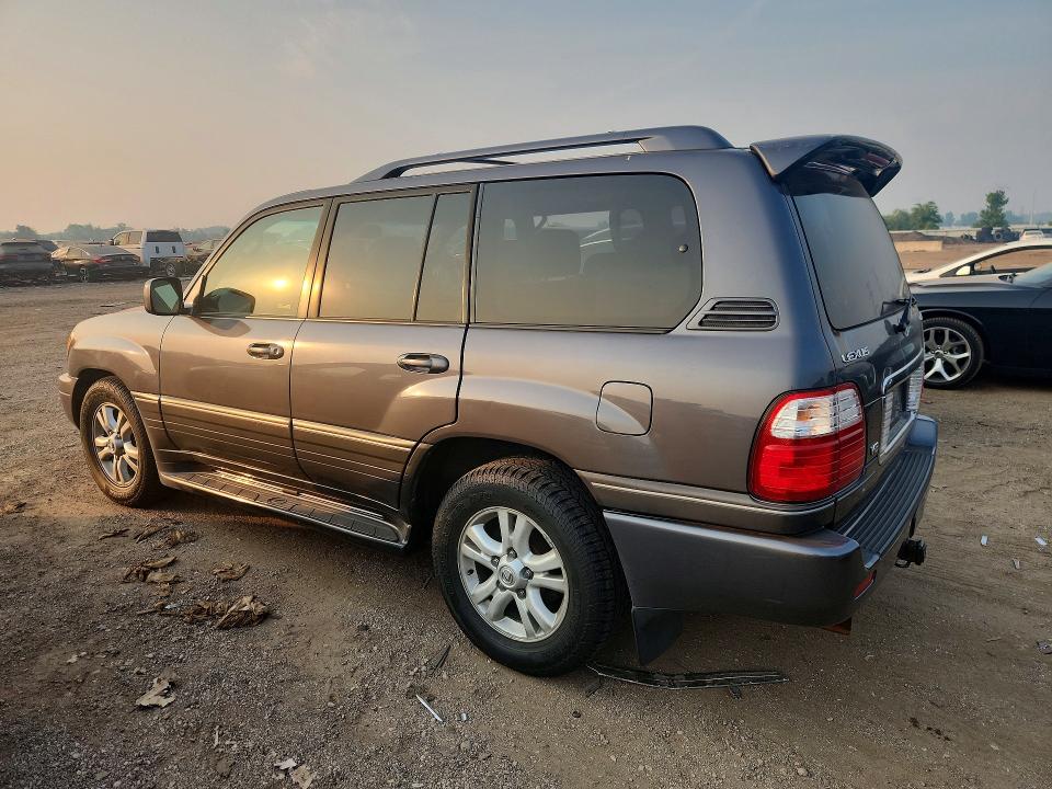 2005 Lexus Lx 470 VIN JTJHT00W853551391 COPART salvage auction — MINOR DENT/SCRATCHES, WI - CERTIFICATE OF TITLE (P), sold $6,300 on 2026-07-28 (photo 2)