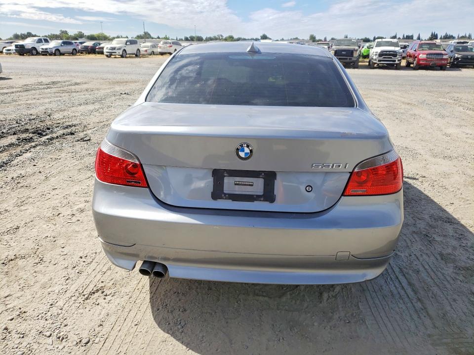2007 BMW 5 series VIN WBANE73547CM53194 COPART salvage auction — MINOR DENT/SCRATCHES, Ca - Dis/Dlr/Exp Only Clean Title (P), sold $300 on 2026-07-28 (photo 6)