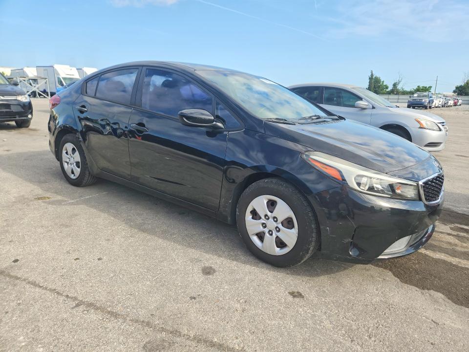 2017 Kia Forte VIN 3KPFK4A75HE110973 COPART salvage auction — MINOR DENT/SCRATCHES, Fl - Certificate Of Title, sold $1,443 on 2026-07-04 (photo 4)