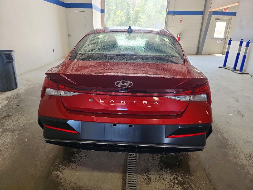 2025 Hyundai Elantra VIN KMHLS4DG7SU973082 COPART salvage auction — FRONT END, Ny - Dealer Only Non-Repairable (P), sold $4,500 on 2026-07-06 (photo 6)
