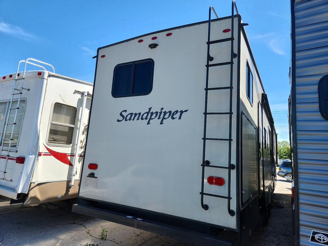 2021 Fore St river s VIN 4X4FSAN20MJ041064 COPART salvage auction — Undercarriage, MI - CERTIFICATE OF TITLE, sold $10,300 on 2026-08-11 (photo 4)