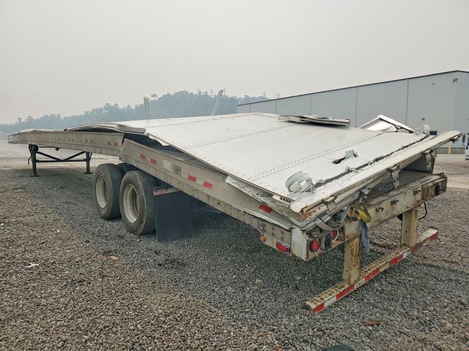 2013 Great dane Dry van VIN 1GRAP0627DT577157 COPART salvage auction — ROLLOVER, IN - CERT OF TITLE-SALVAGE TITLE, sold $150 on 2026-09-24 (photo 2)