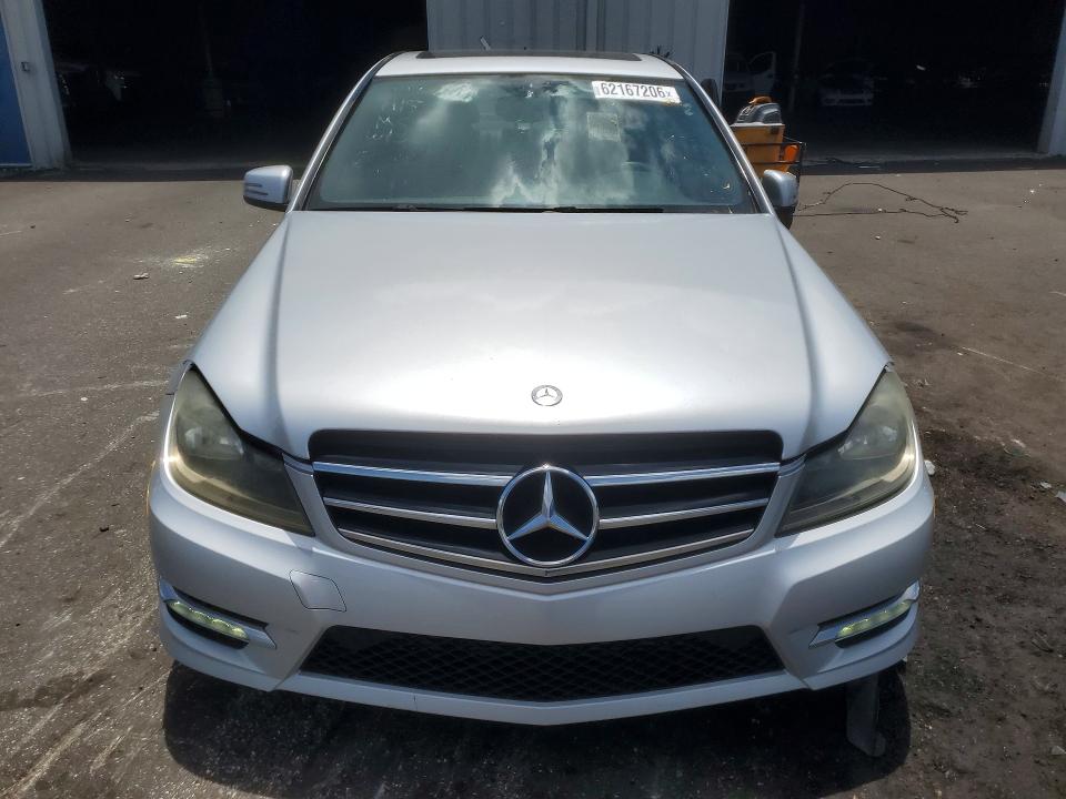 2014 Mercedes-benz C class VIN WDDGF4HB1EG247767 COPART salvage auction — MECHANICAL, FL - CERTIFICATE OF TITLE, sold $1,500 on 2026-08-12 (photo 5)