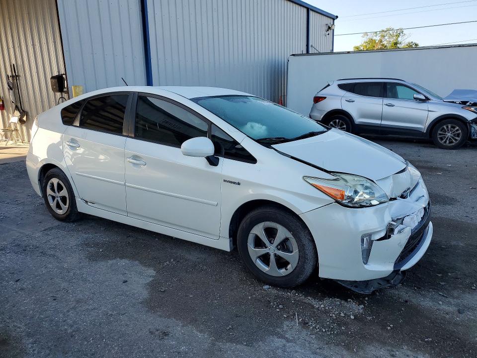 2015 Toyota Prius VIN JTDKN3DU7F1976899 COPART salvage auction — FRONT END, Salvage Title, sold $1,500 on 2026-07-24 (photo 4)