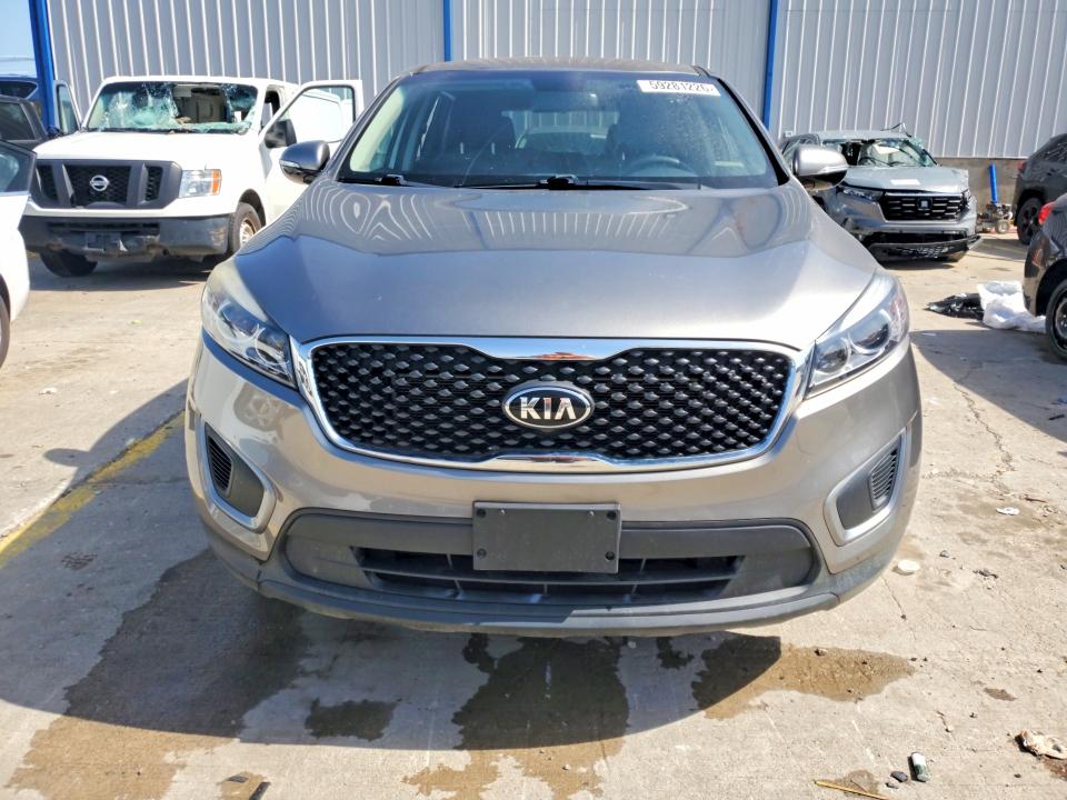 2016 Kia Sorento VIN 5XYPG4A33GG002758 COPART salvage auction — SIDE, Ky - Cert Of Title-Salvage, sold $2,400 on 2026-07-29 (photo 5)
