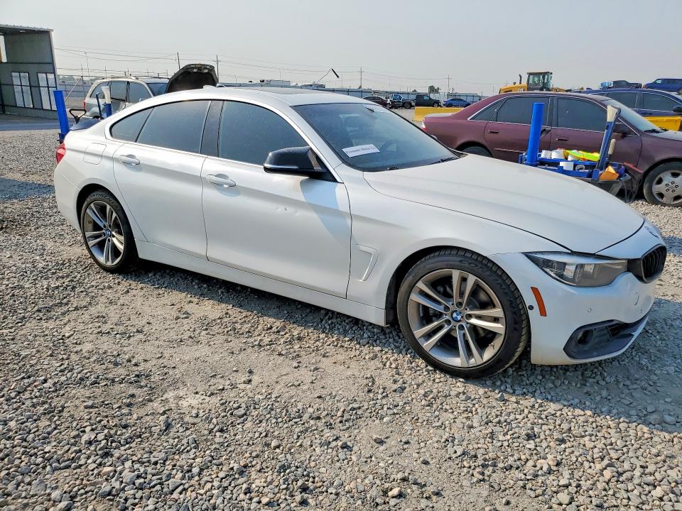2018 BMW 4er VIN WBA4J1C50JBG80418 COPART salvage auction — SIDE, Fl - Certificate Of Title, sold $4,100 on 2026-07-30 (photo 4)