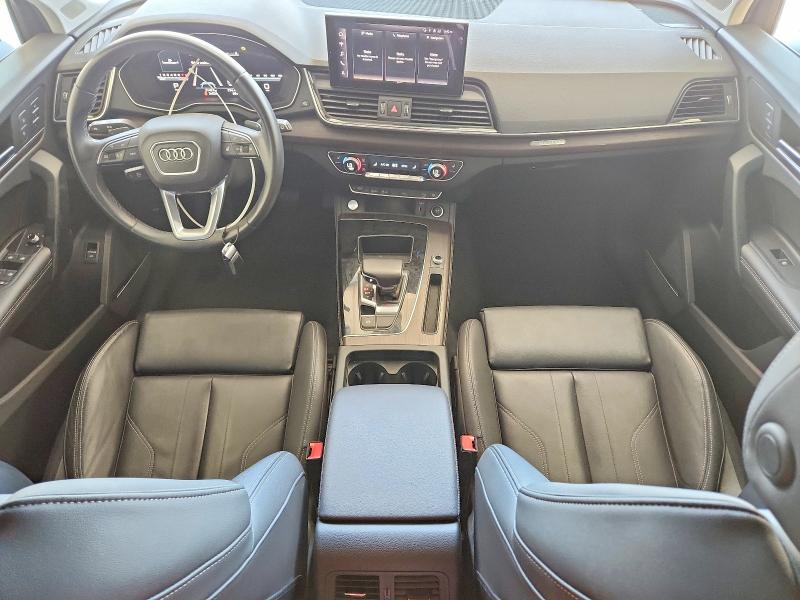 2024 Audi Q5 VIN WA1EAAFY5R2064374 COPART salvage auction — MINOR DENT/SCRATCHES, Tx - Certificate Of Title (P), sold $15,300 on 2026-07-22 (photo 8)