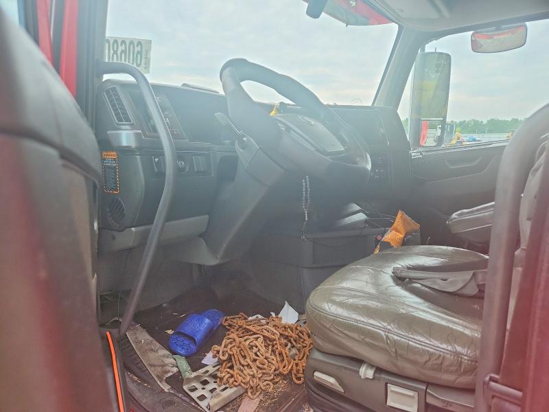 2019 Volvo VIN 4V4NC9EH9KN899256 COPART salvage auction — FRONT END, Oh - Cert Of Title-Salvage (P), sold $6,200 on 2026-07-23 (photo 8)