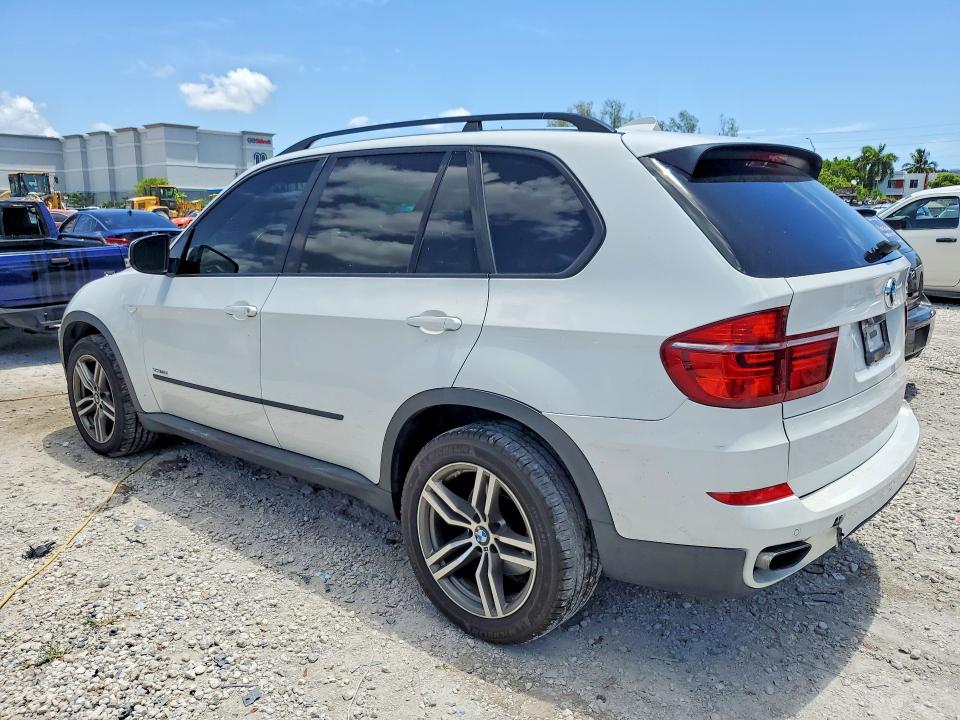 2012 BMW X5 VIN 5UXZV8C51CL423296 COPART salvage auction — NORMAL WEAR, Fl - Certificate Of Title, sold $650 on 2026-07-31 (photo 2)