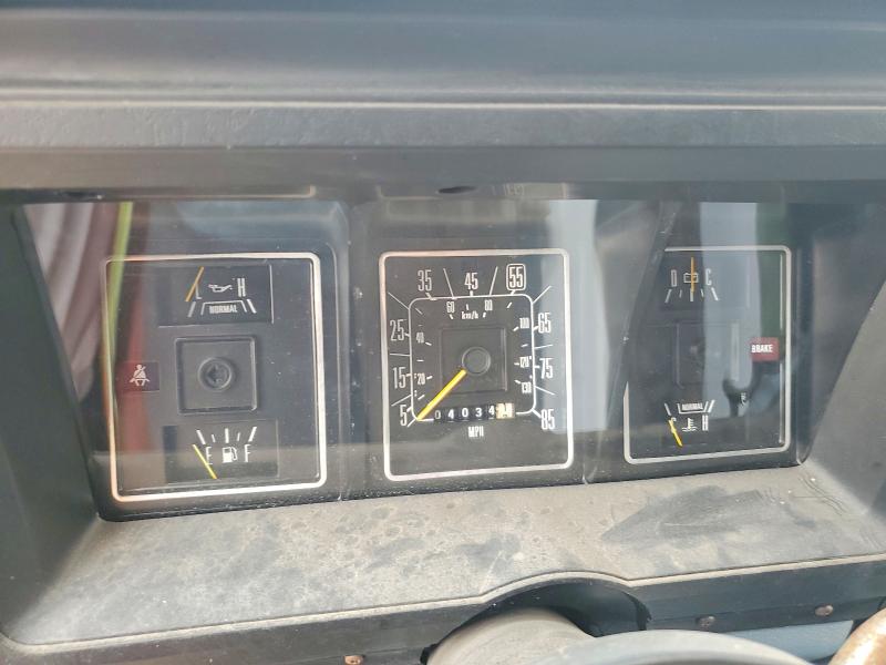 1982 Ford Econoline E350 VIN 1FDHE30E6CHA20773 COPART salvage auction — NORMAL WEAR, Nj - Certificate Of Title, sold $2,950 on 2026-09-08 (photo 9)